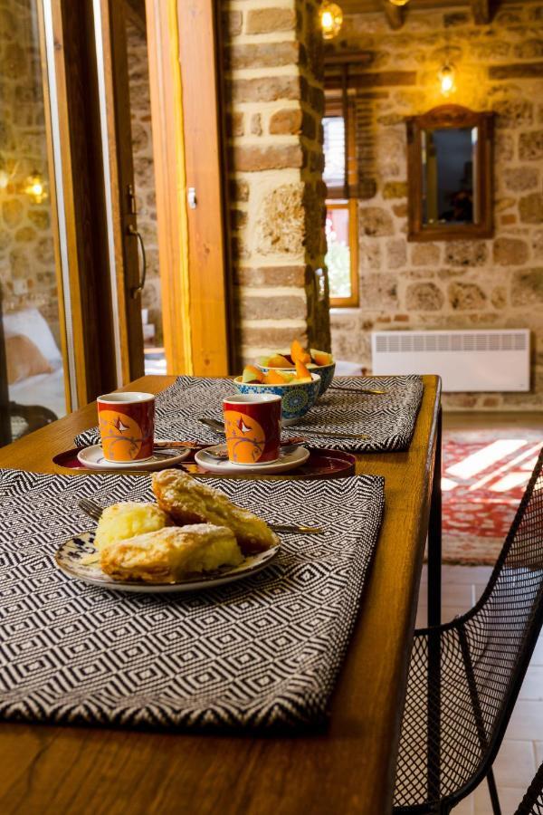 Blossom Rooms & Suite Veria  Bagian luar foto