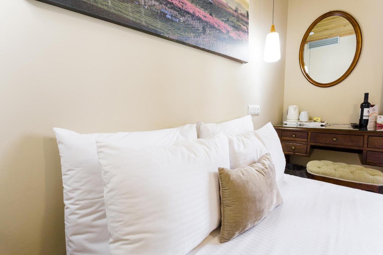 Blossom Rooms & Suite Veria  Bagian luar foto