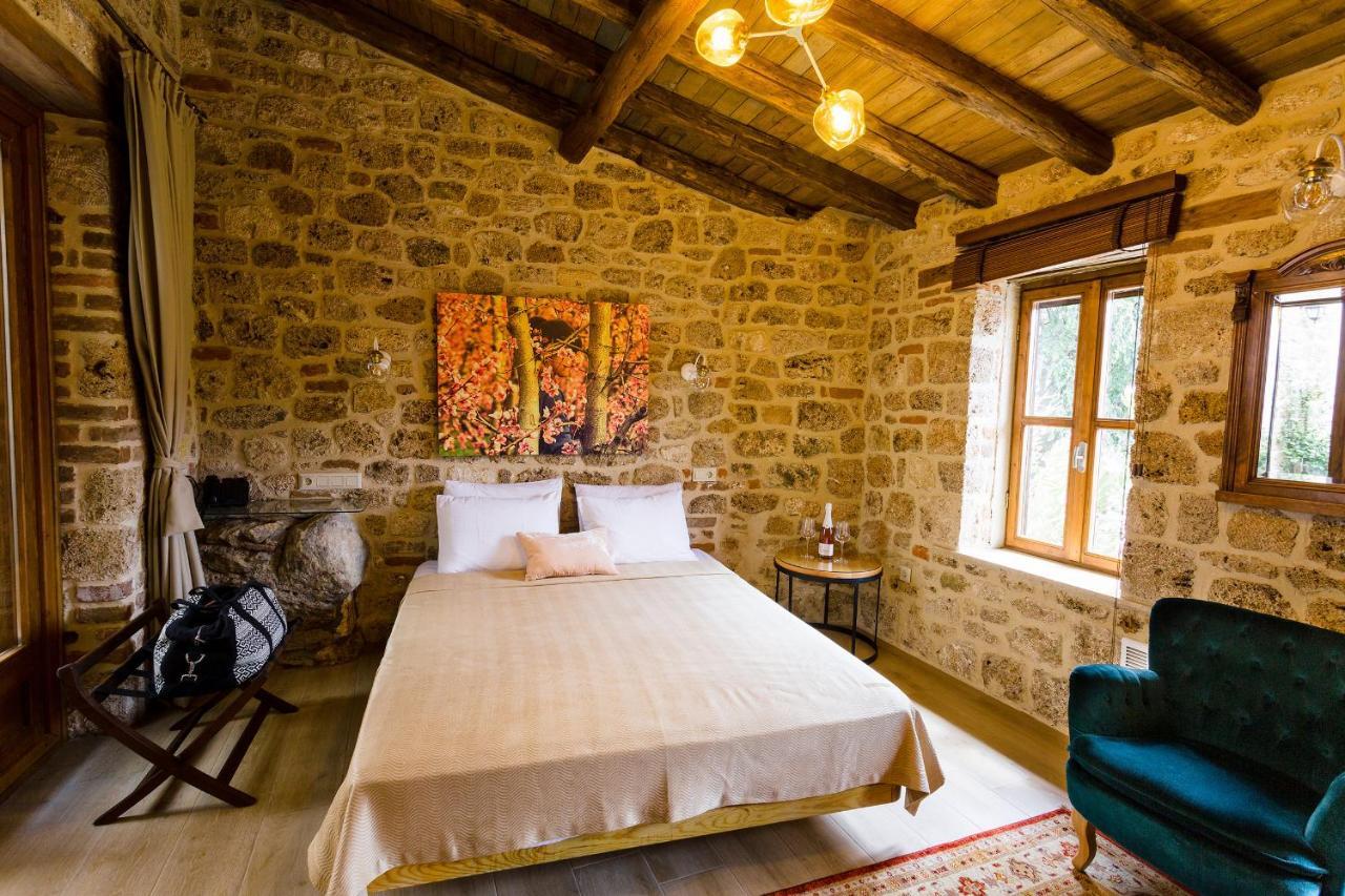 Blossom Rooms & Suite Veria  Bagian luar foto
